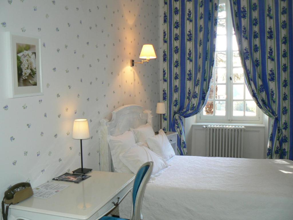 Hostellerie Des Cèdres 3* Villeneuve-de-Rivière