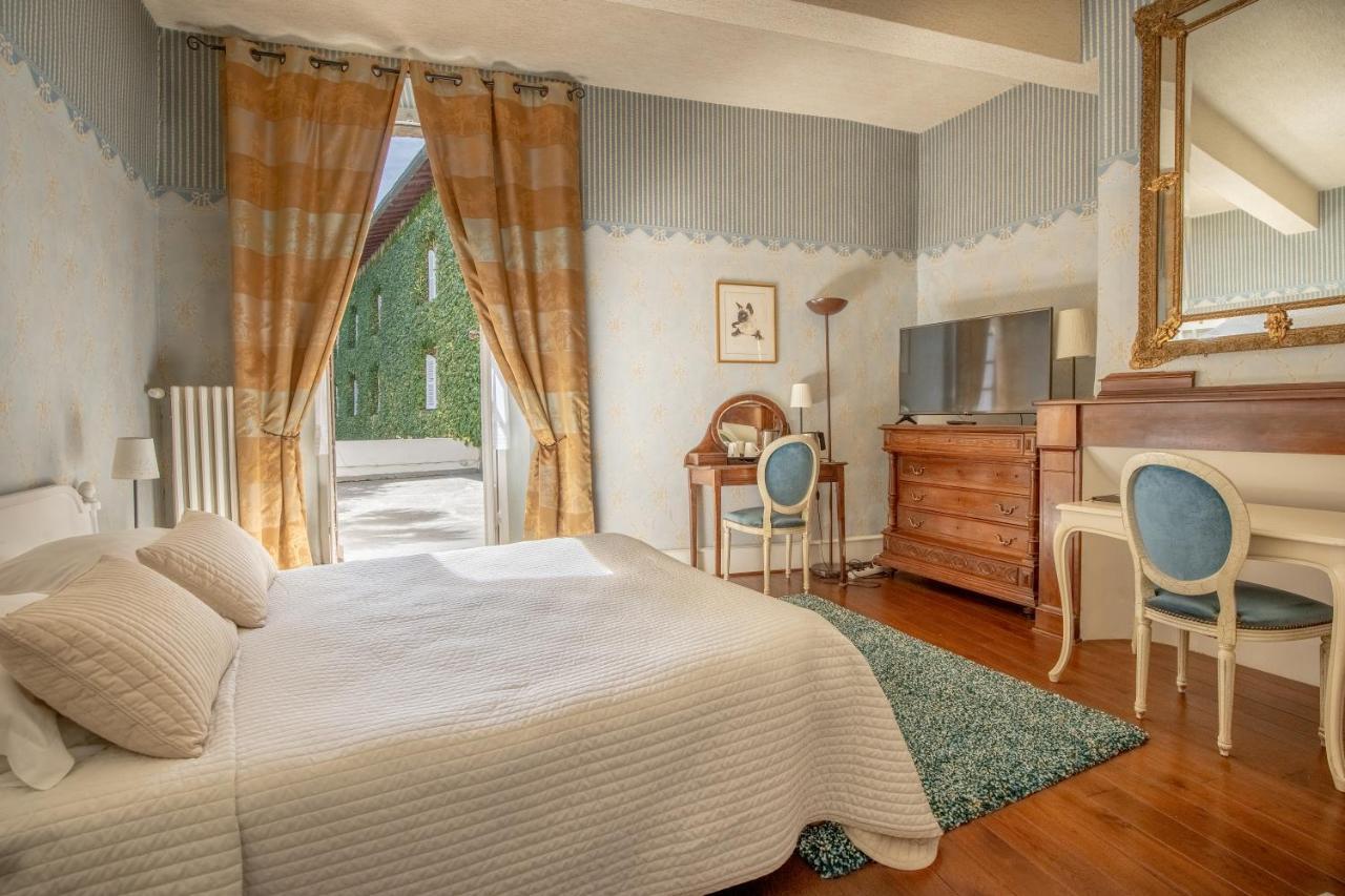 Hotel Hostellerie Des Cèdres 3*